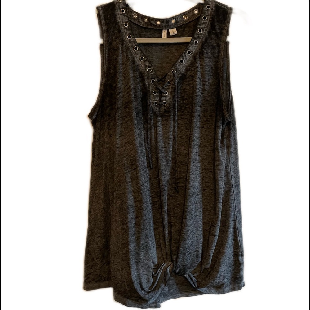 EST 1946 Women’s sleeveless V Neck Lace Up top